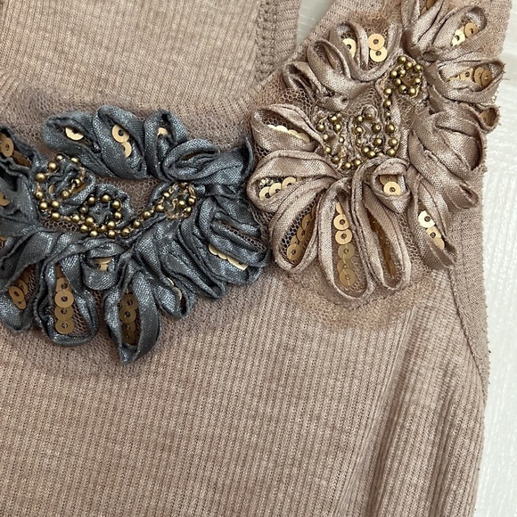 Papaya Sleeveless Floral Tank - Small - Picture 5 of 7